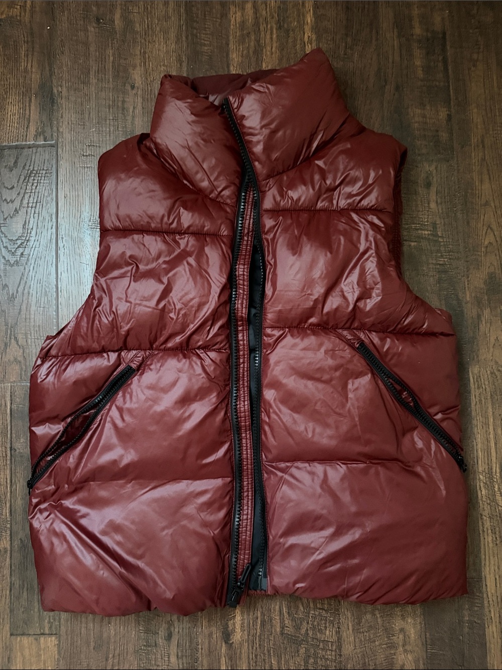 Abercrombie & Fitch Quilted Puffer Vest - Burgundy